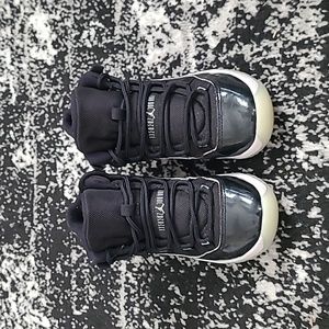 Kids Sneakers Gently Used